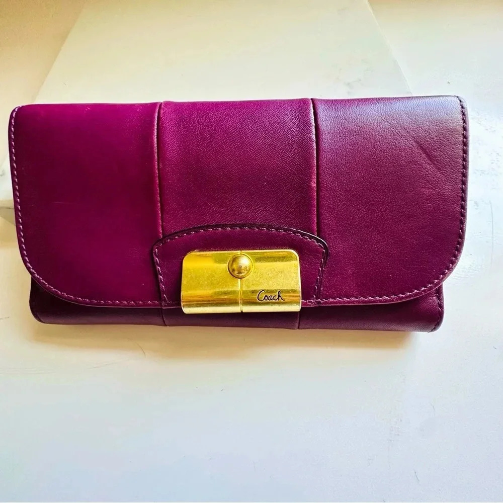 Coach Kristin Large Leather Checkbook Tri Fold Envelope Wallet